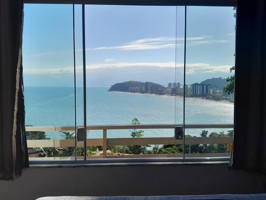 Por De Sol No Mar Da Cama Villa คารากัวตาตูบา ภายนอก รูปภาพ